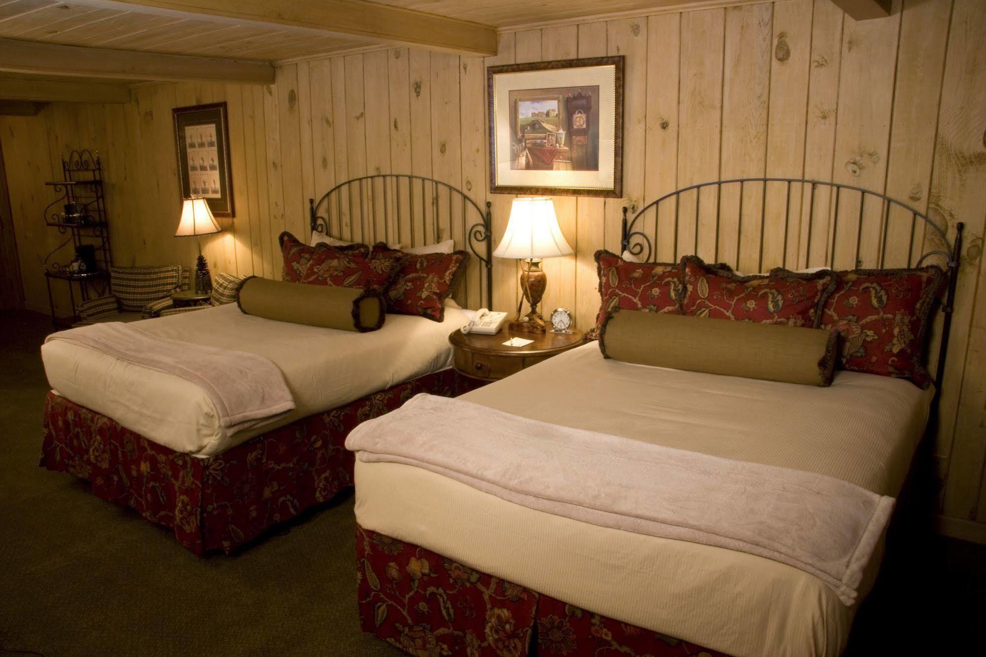 Pine Needles Lodge & Golf Club Садърн Пайнс Екстериор снимка